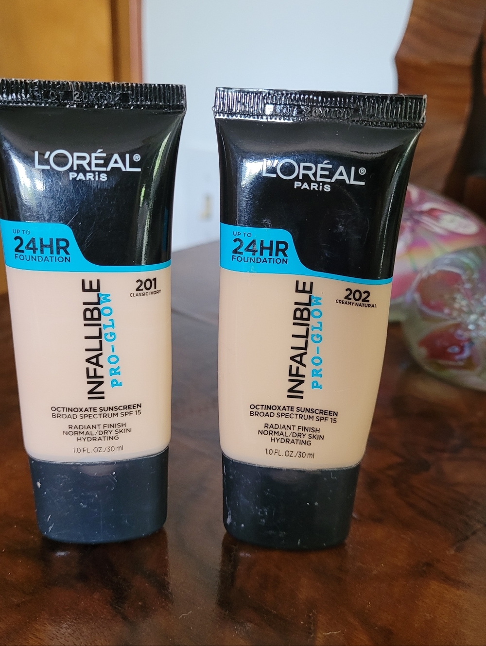 Loreal Infallible Pro-Glo 24 Hr Foundation #201 And "202